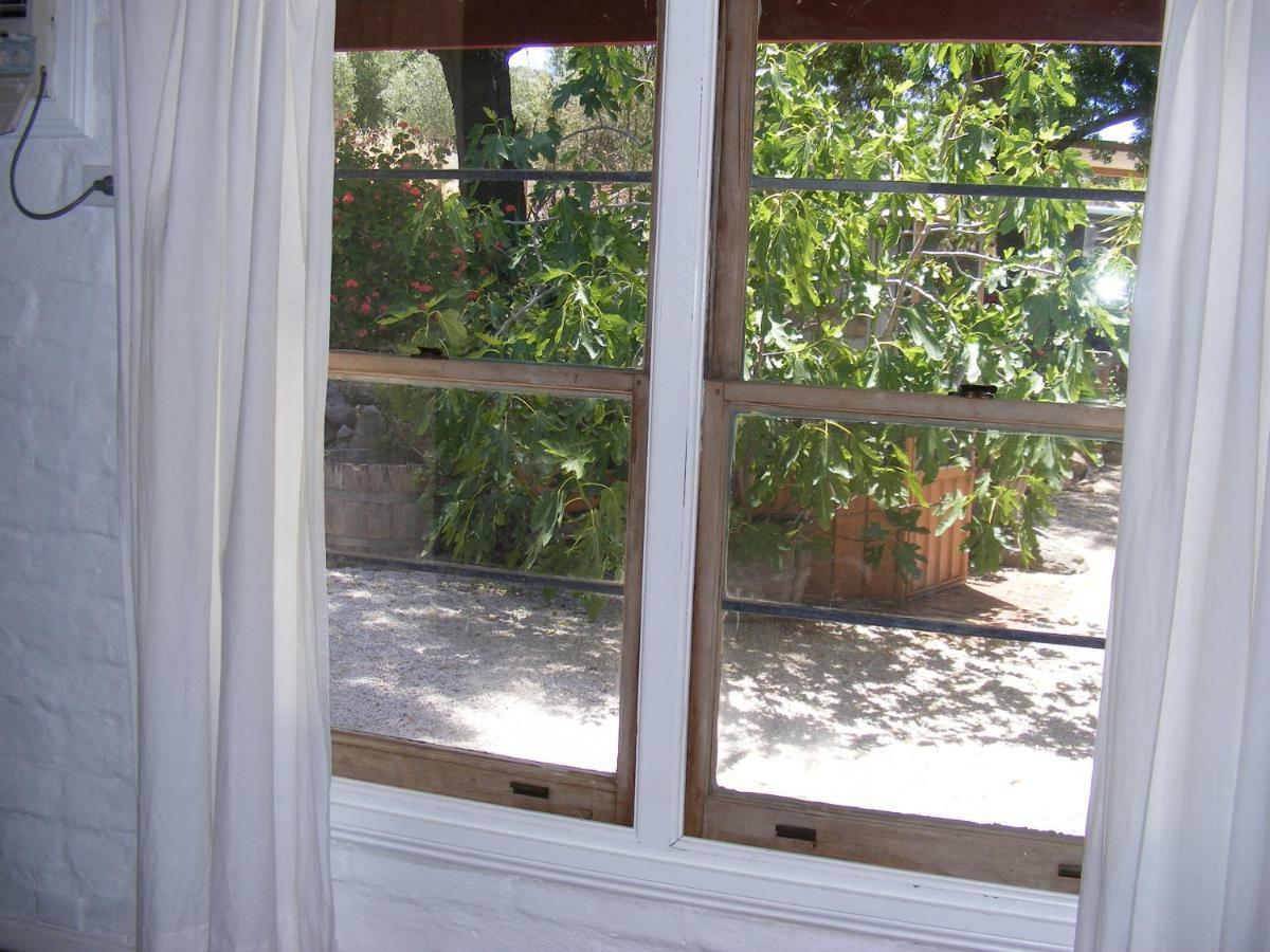 Trevalia Accommodation Penwortham 外观 照片